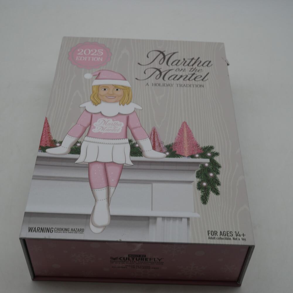 Martha Stewart Martha on a Mantle Christmas Poseable Plush NEW - Picture 7 of 9